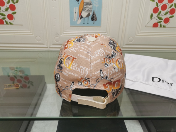 ブランド帽子側面デザイン